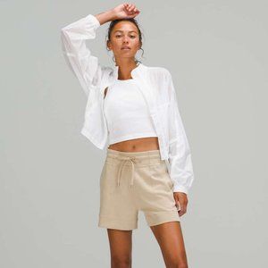 NEW Lululemon Soft Ambitions High Rise Short 4"